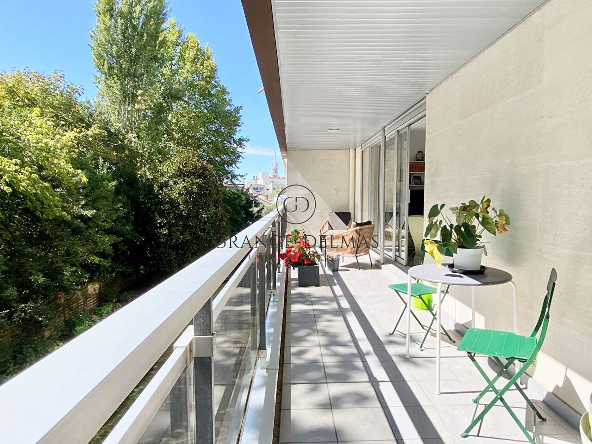 Apartment Bordeaux