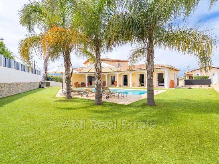 Villa Nice - 4 chambres - 161m²