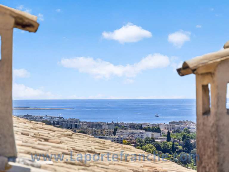 Maison Cagnes-sur-Mer - 2 chambres - 122m²