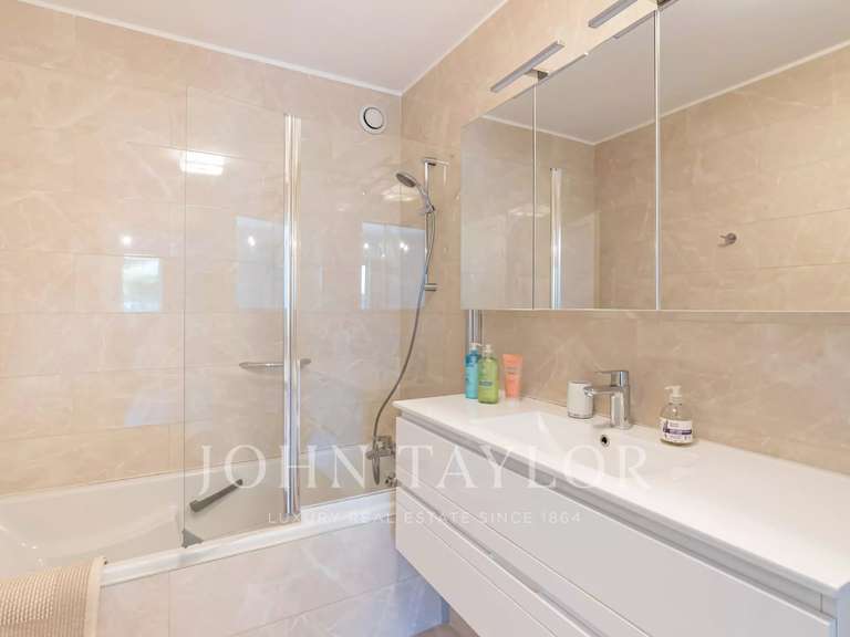 Apartment with Sea view Le Cannet - 2 bedrooms - 86m²