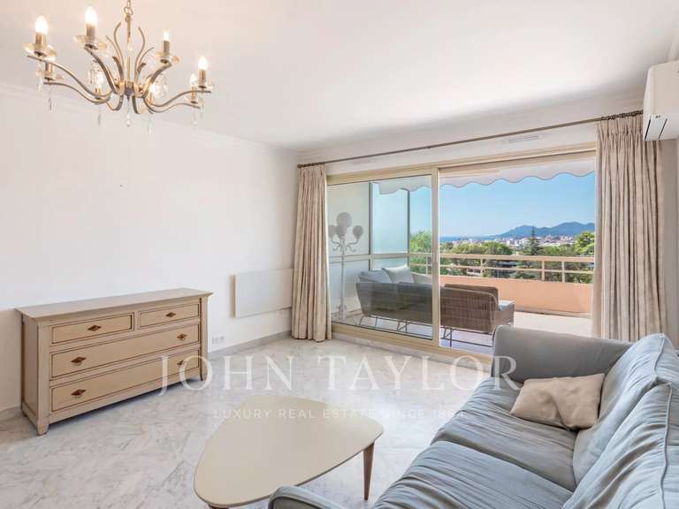 Apartment with Sea view Le Cannet - 2 bedrooms - 86m²