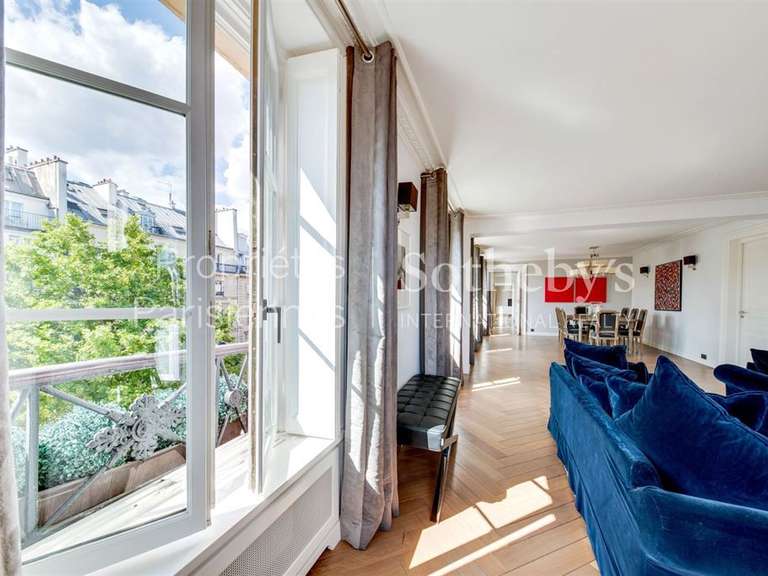 Appartement Paris 8e - 6 chambres - 296m²