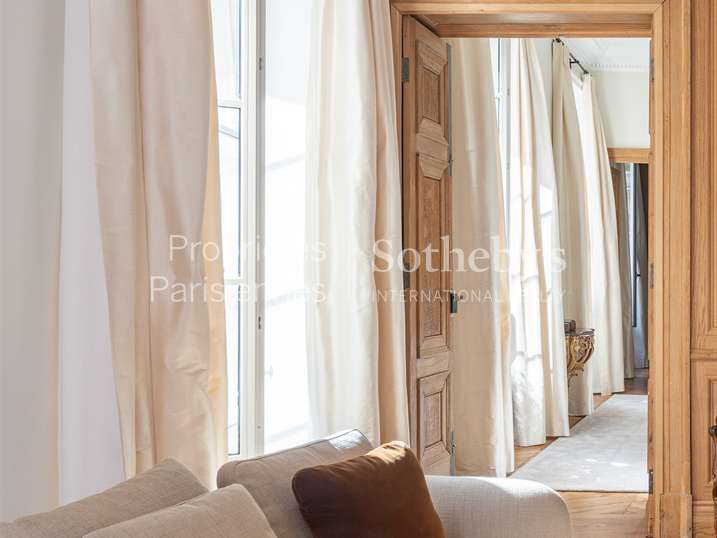 Apartment Paris 7e - 2 bedrooms - 160m²