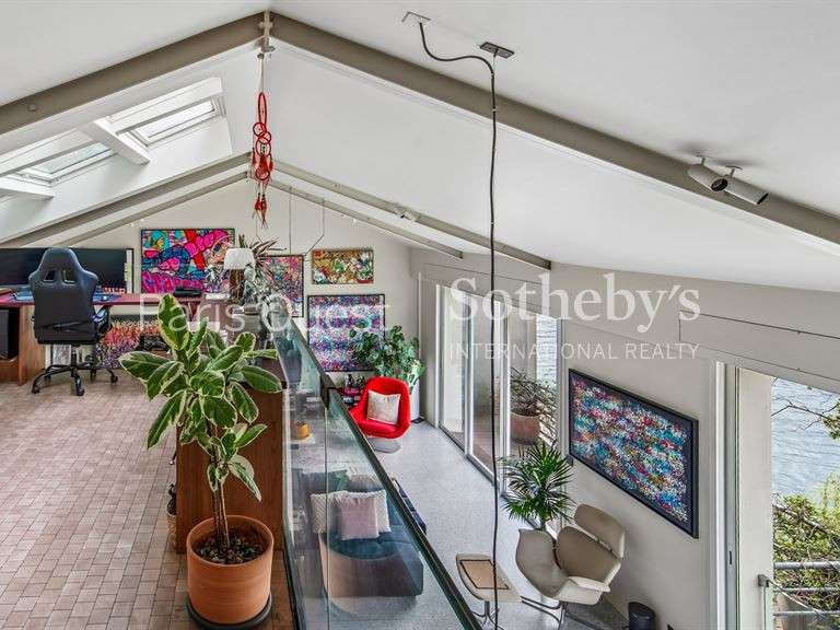 Maison Neuilly-sur-Seine - 3 chambres - 210m²
