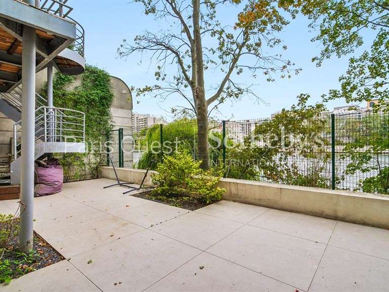 Maison Neuilly-sur-Seine - 3 chambres - 210m²