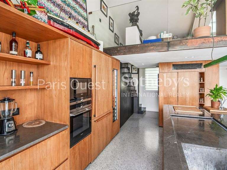 Maison Neuilly-sur-Seine - 3 chambres - 210m²