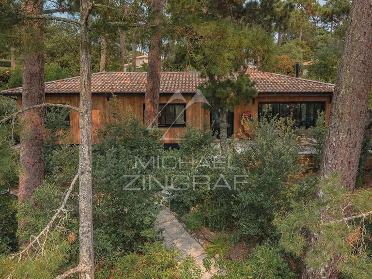 Maison Pyla-sur-mer - 5 chambres - 230m²