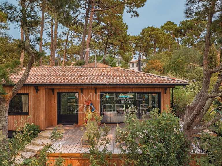 Maison Pyla-sur-mer - 5 chambres - 230m²