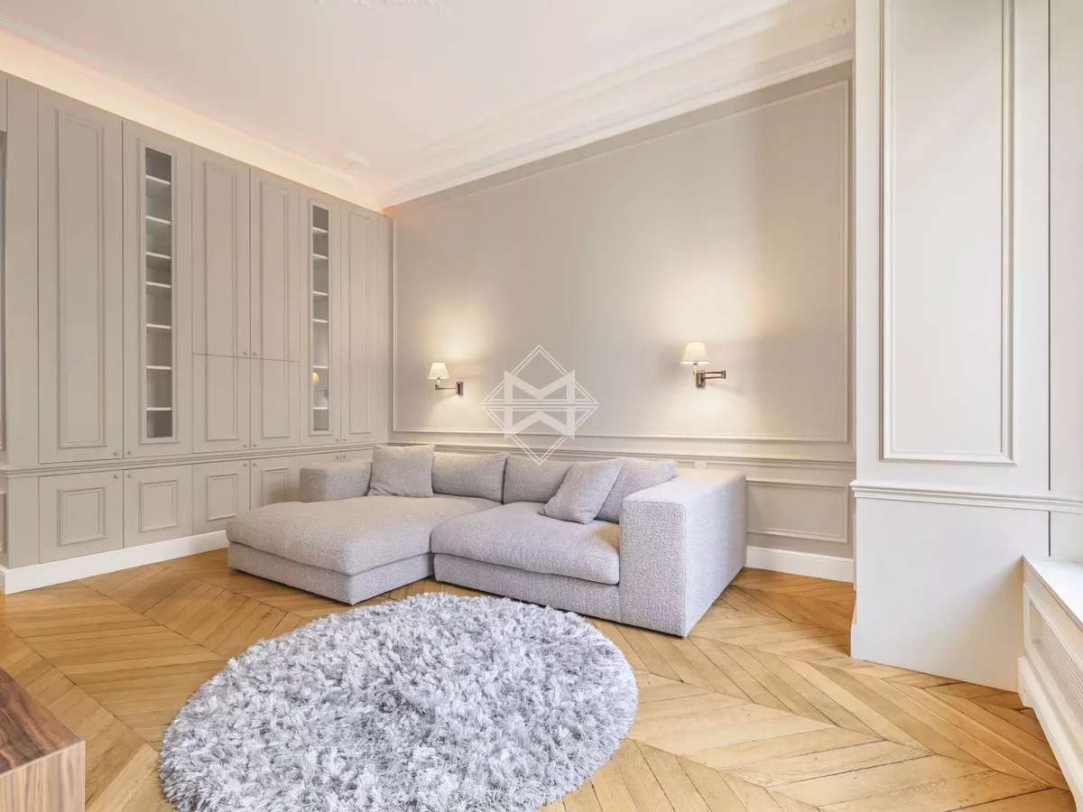 Apartment Paris 16e