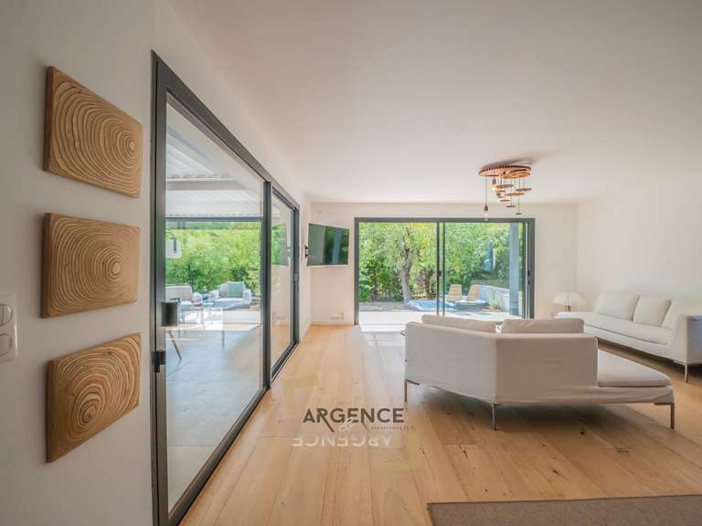House Saint-Clément-de-Rivière - 7 bedrooms - 230m²