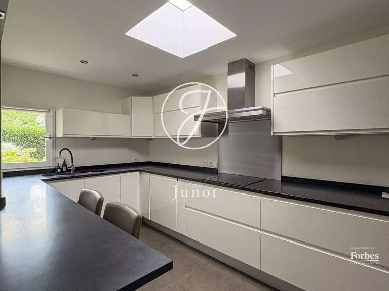 Maison Villeneuve-d'Ascq - 3 chambres - 108m²