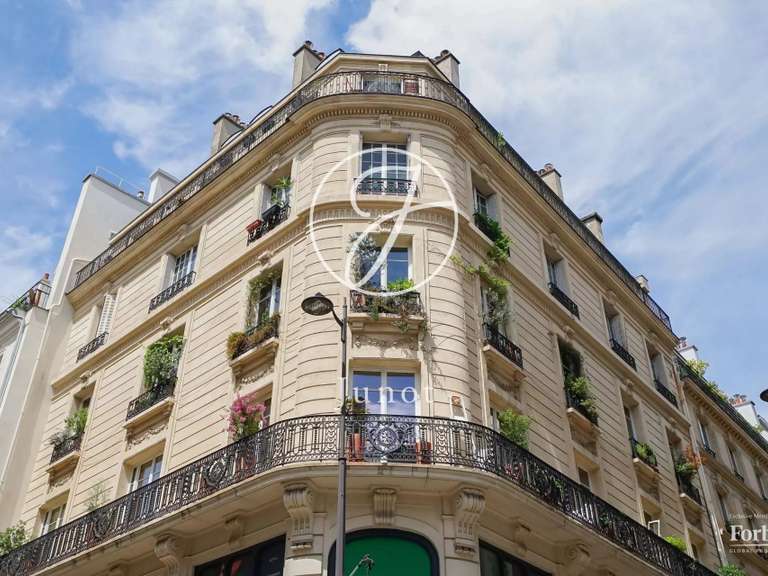 Apartment Paris 10e - 3 bedrooms - 162m²