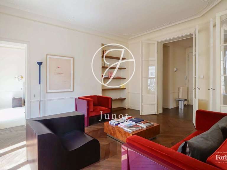 Apartment Paris 10e - 3 bedrooms - 162m²