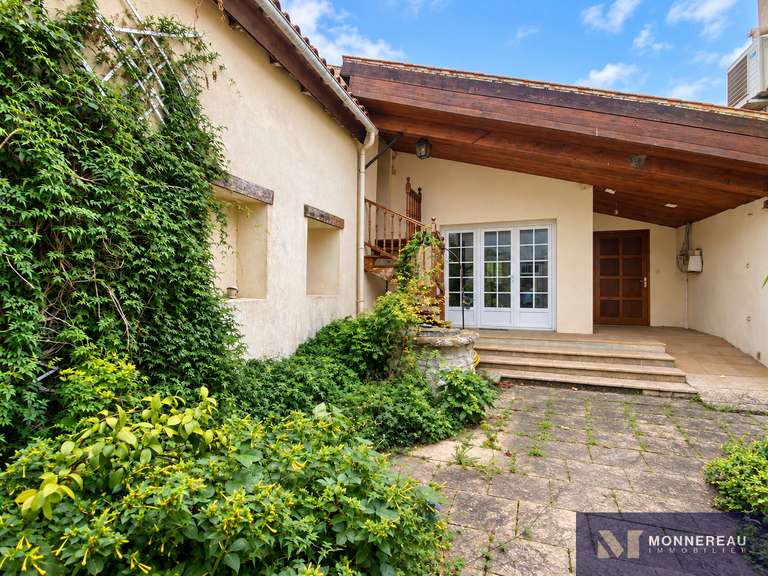 House Arces - 7 bedrooms - 353m²