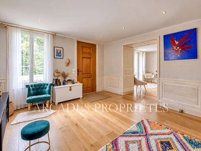 House Fargues-Saint-Hilaire - 3 bedrooms - 163m²