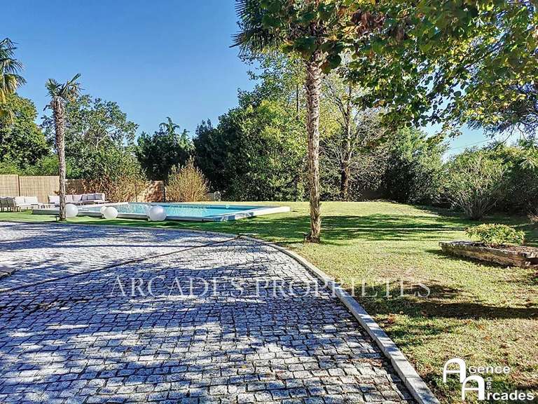 House Fargues-Saint-Hilaire - 3 bedrooms - 163m²