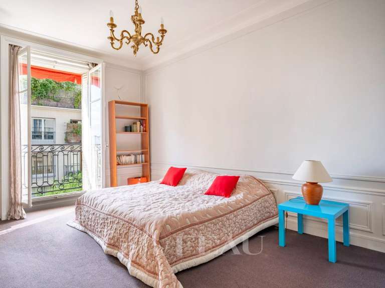 Appartement Neuilly-sur-Seine - 3 chambres - 151m²
