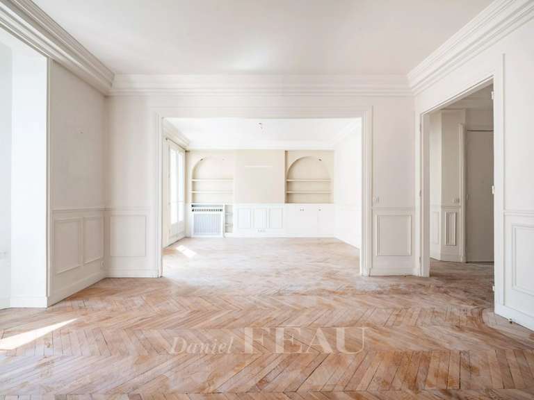 Appartement Paris 16e - 3 chambres - 159m²