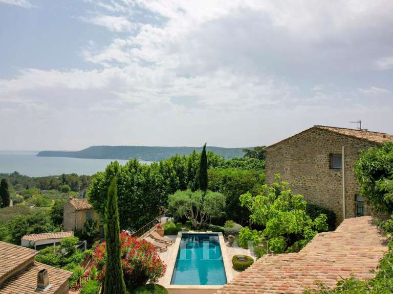 Maison Aix-en-Provence - 2 chambres - 291m²