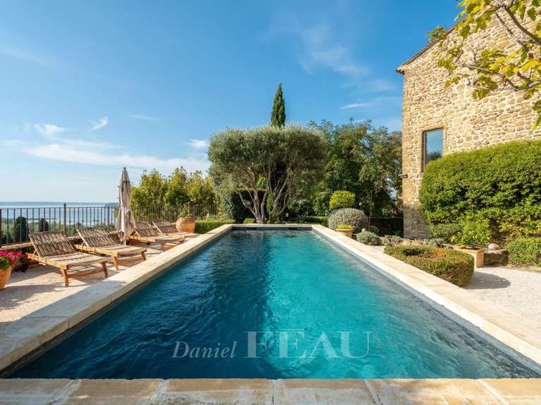 Maison Aix-en-Provence - 2 chambres - 291m²