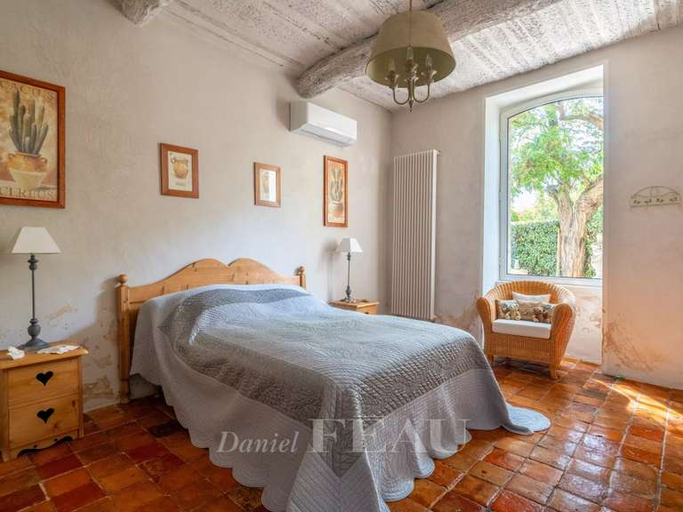 Maison Aix-en-Provence - 2 chambres - 291m²
