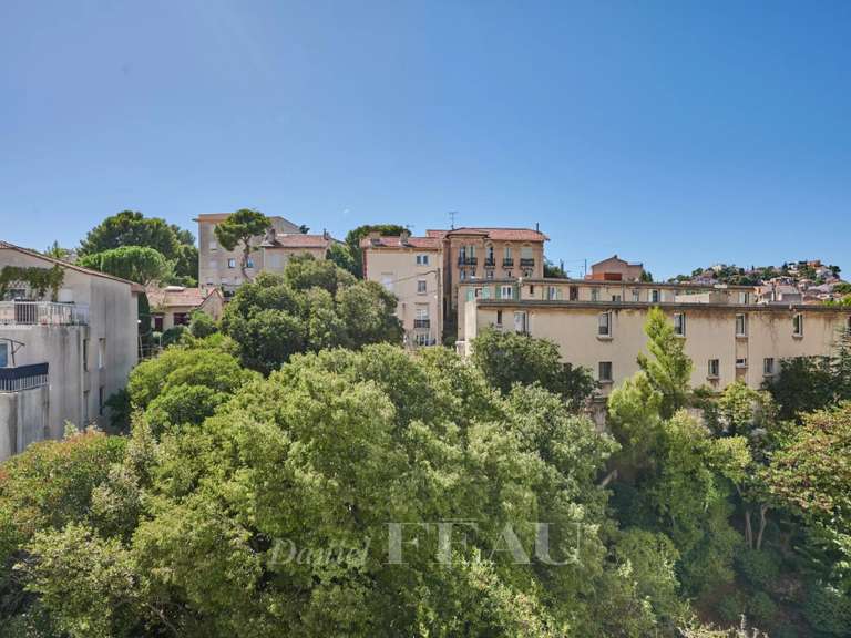 Appartement Marseille 8e - 3 chambres - 145m²