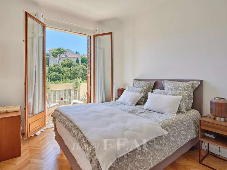 Appartement Marseille 8e - 3 chambres - 145m²