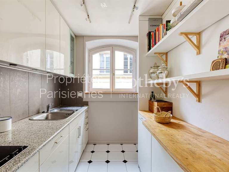 Appartement Paris 8e - 2 chambres - 100m²