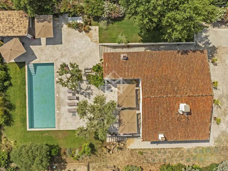 Villa Grimaud - 6 bedrooms - 300m²