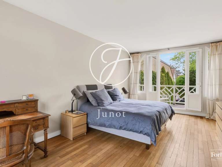 House Le Vésinet - 6 bedrooms - 379m²
