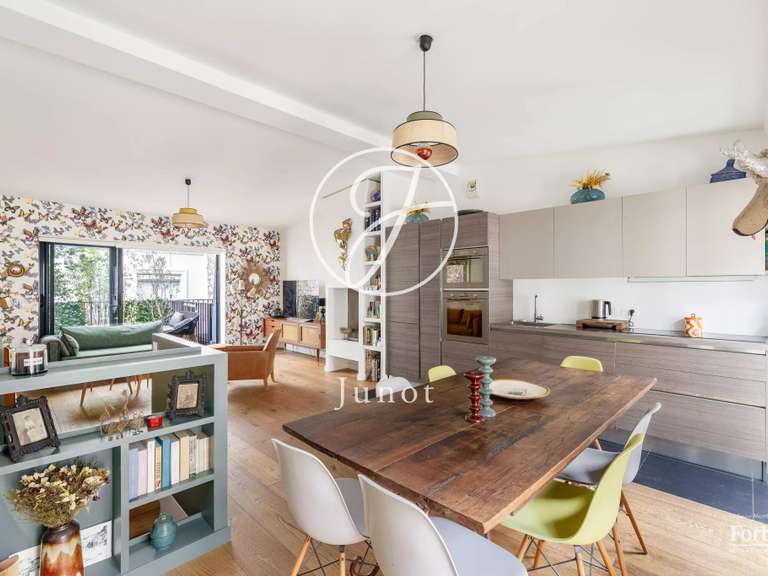 Appartement Paris 17e - 2 chambres - 76m²