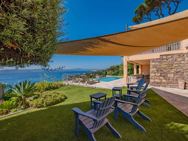 Villa Sainte-Maxime - 3 bedrooms - 207m²