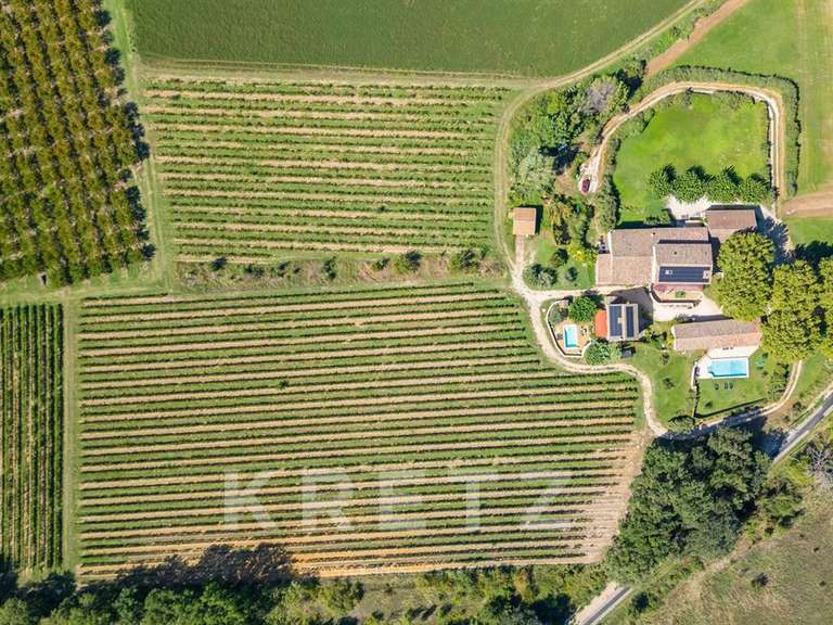 Maison Bonnieux - 17 chambres - 832m²