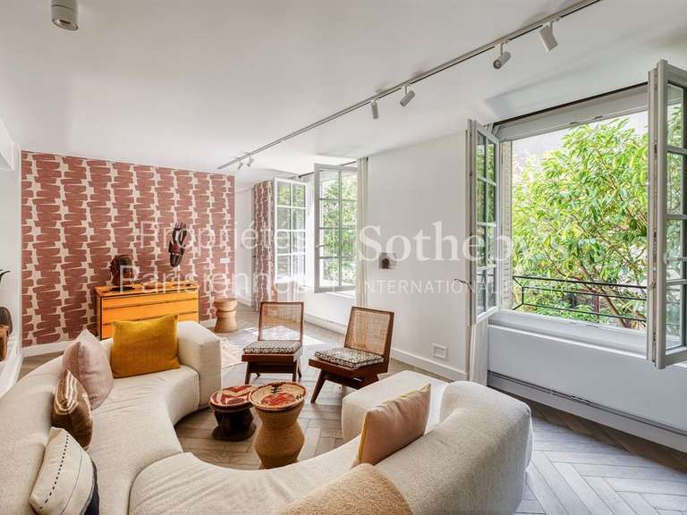 Appartement Paris 4e - 2 chambres - 111m²