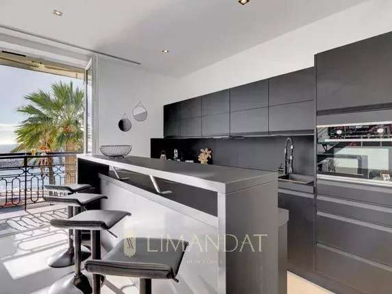 Apartment with Sea view Cannes - 4 bedrooms - 126m²