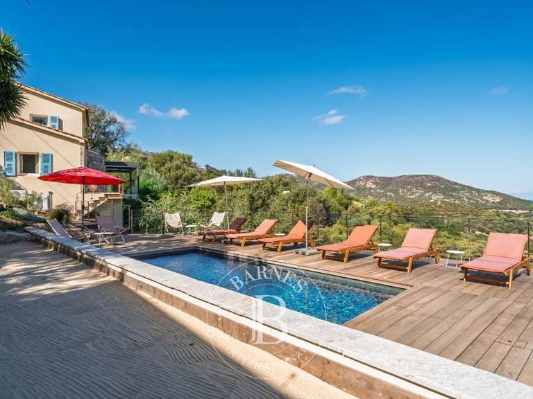 Villa L'Île-Rousse - 3 chambres - 180m²