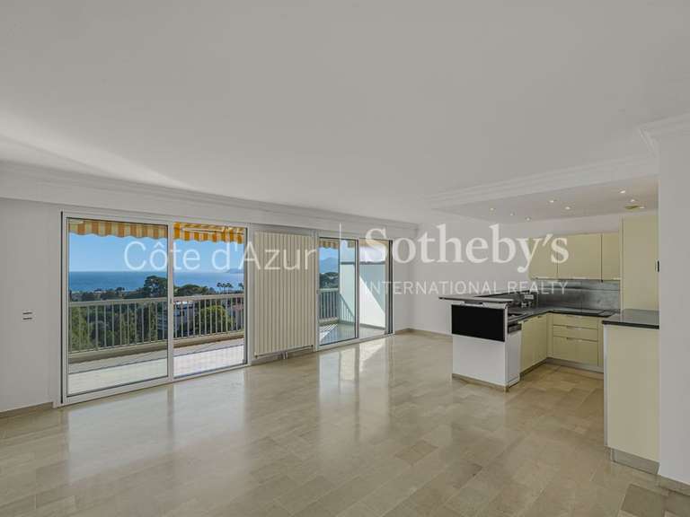 Apartment with Sea view Cannes - 2 bedrooms - 70m²