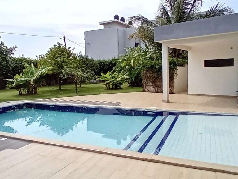 Maison Senegal - 3 chambres - 250m²
