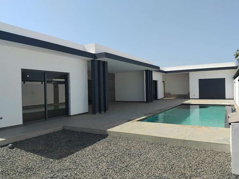 Villa Nguérigne - 3 bedrooms - 215m²