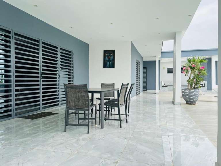 Villa Nguérigne - 4 bedrooms - 200m²