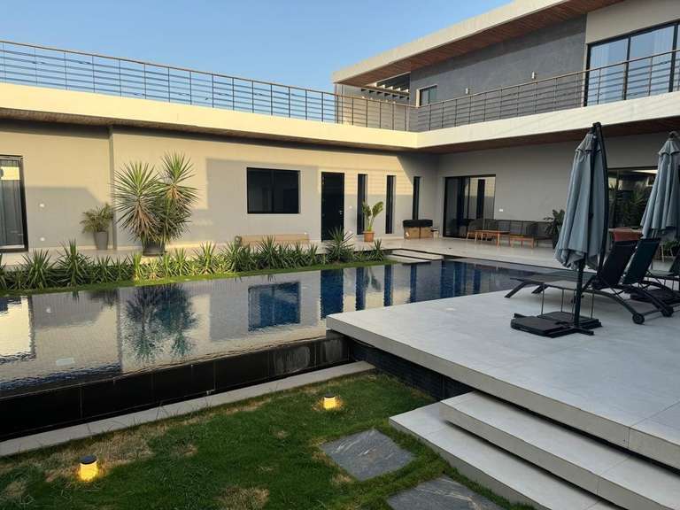 Villa Nguérigne - 6 chambres - 450m²