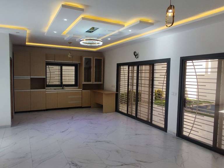 House Nguérigne - 5 bedrooms - 500m²