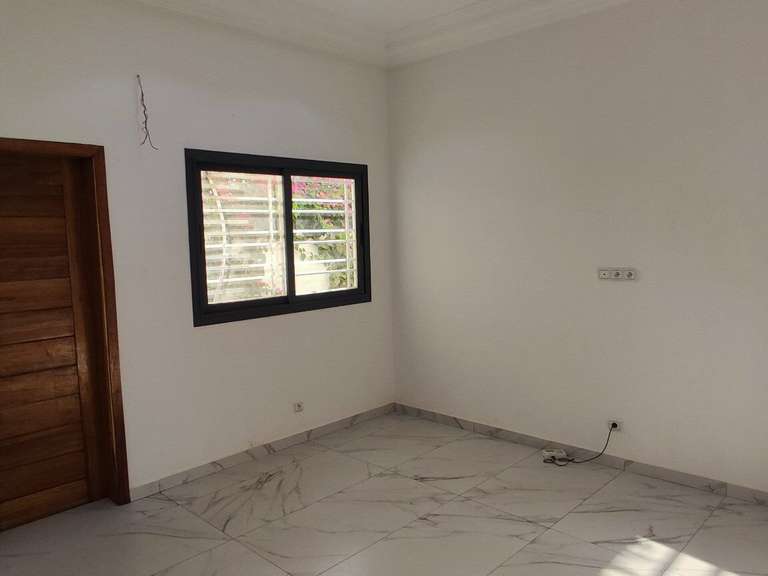 House Nguérigne - 5 bedrooms - 500m²