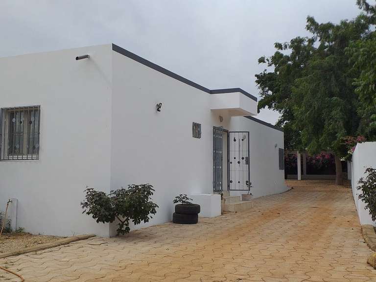 House Ngaparou - 3 bedrooms - 300m²