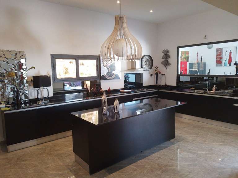 Villa Nguérigne - 3 bedrooms - 300m²