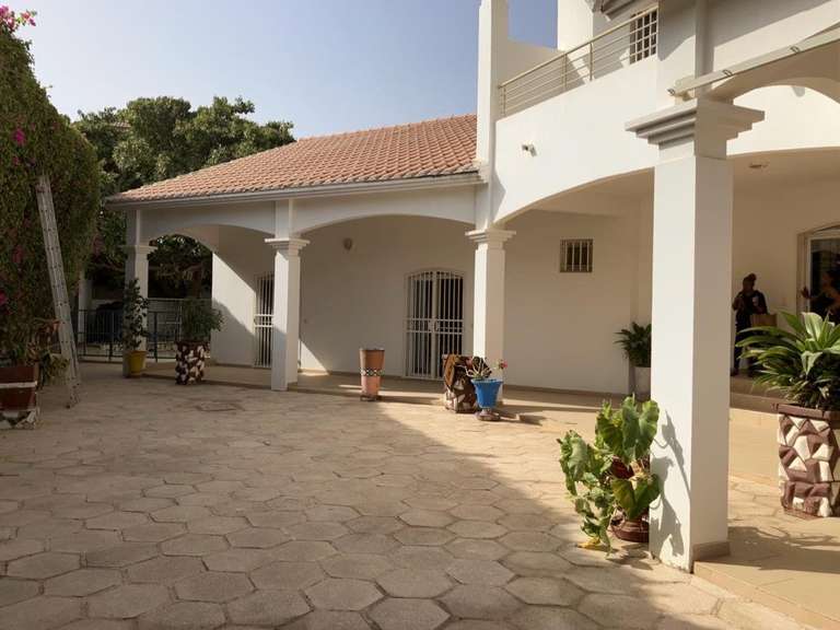 House Senegal - 7 bedrooms - 507m²