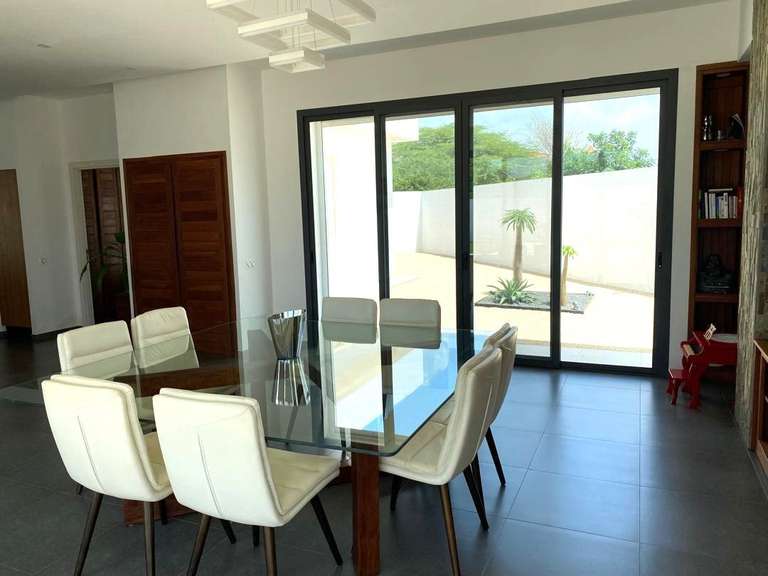 Villa Senegal - 4 bedrooms - 340m²