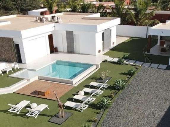 Villa Senegal - 4 bedrooms - 340m²