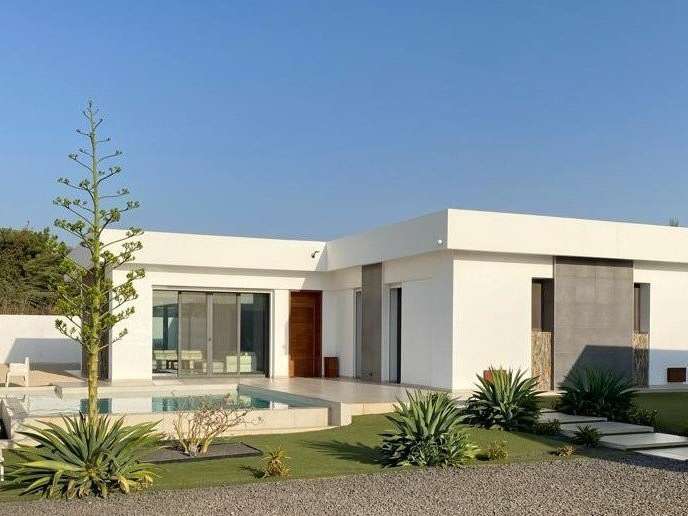 Villa Senegal - 4 bedrooms - 340m²