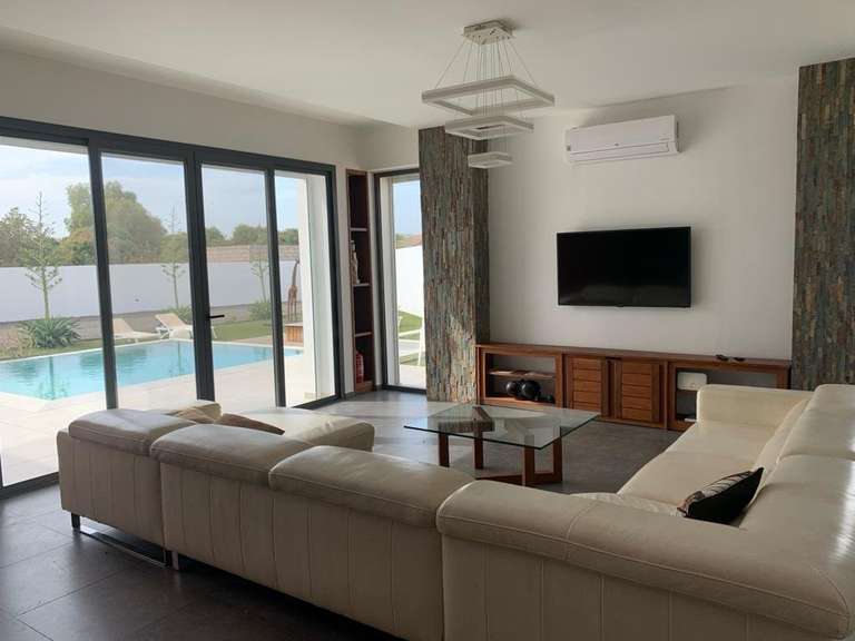 Villa Senegal - 4 bedrooms - 340m²